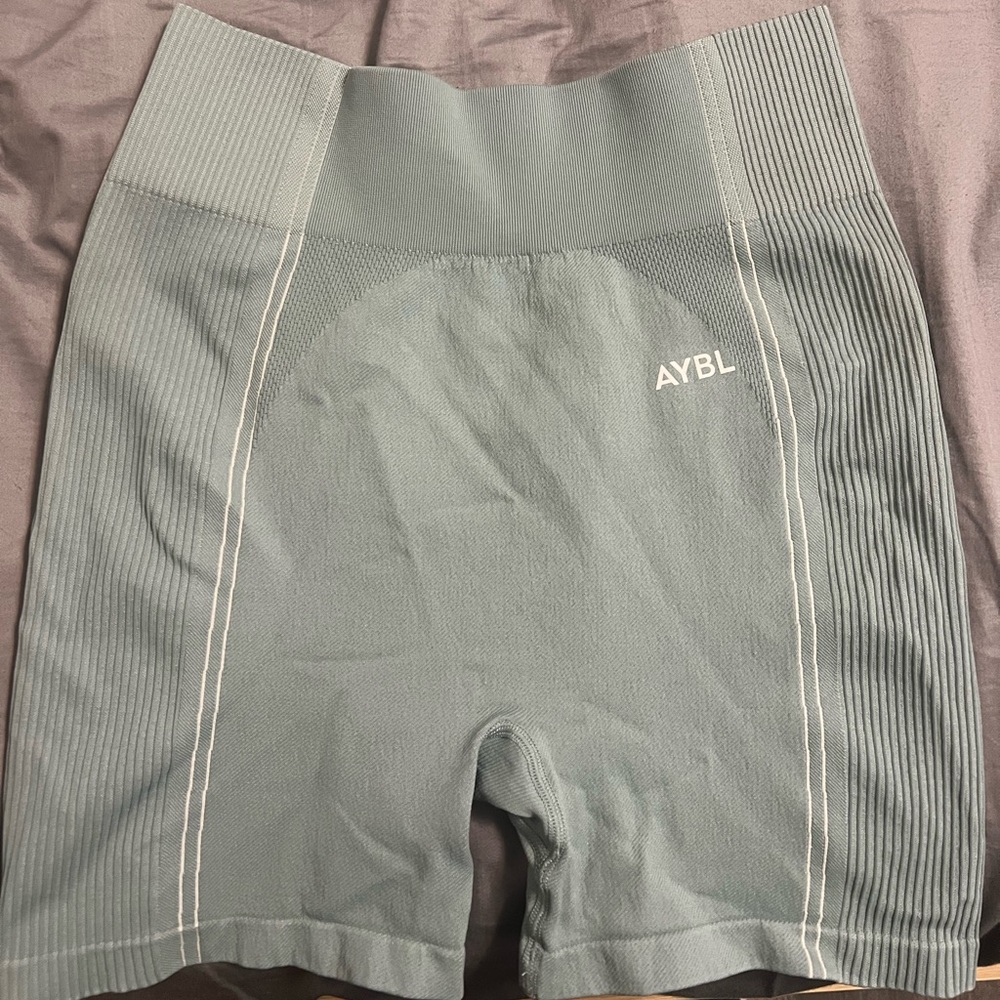 AYBL seamless gym shorts XL